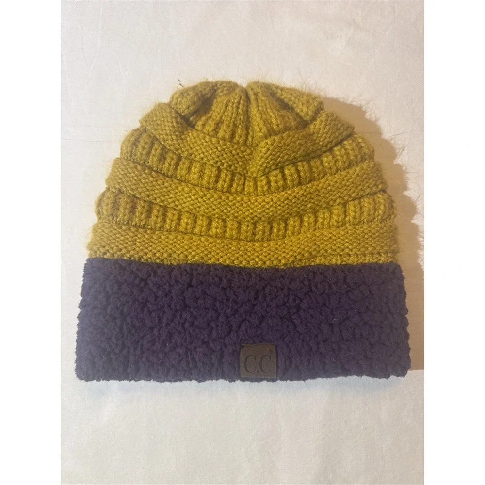 C.C‎ Girlie Girl Originals Beanie Two Tone Women's Chunky Hat Gold Yellow Purple
